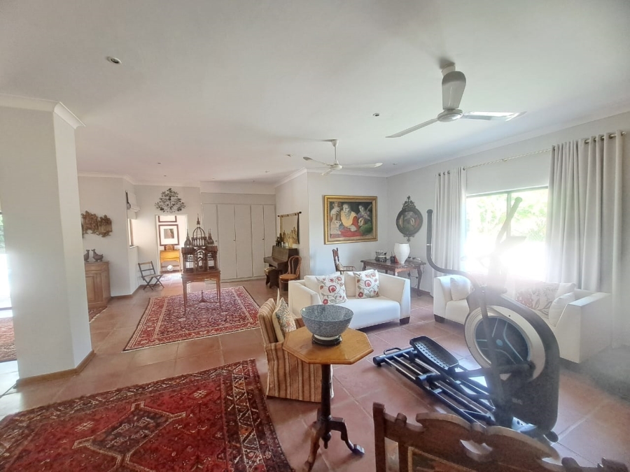 5 Bedroom Property for Sale in Cashan North West